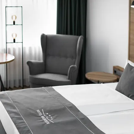 Nickisch 4* Schuettorf